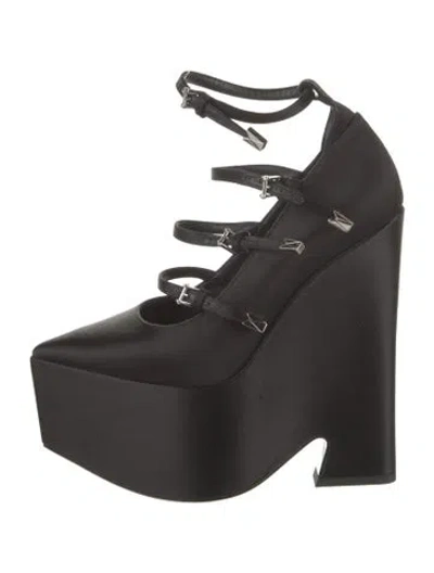 Pre-owned Versace Satin Pumps In Black