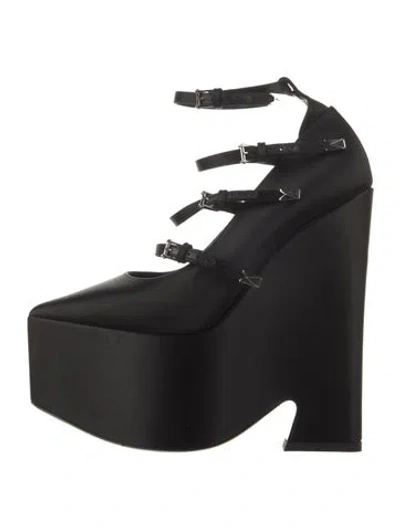 Pre-owned Versace Satin Pumps In Black
