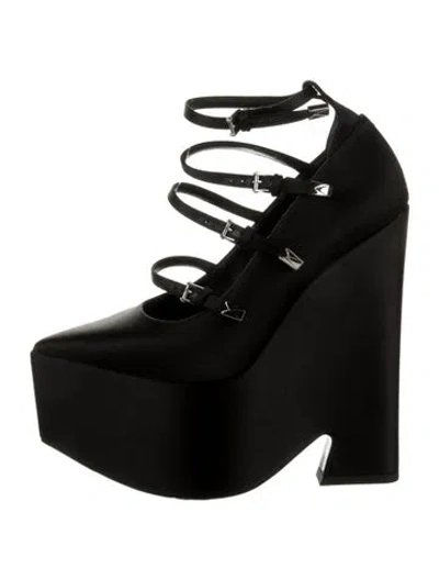 Pre-owned Versace Satin Pumps In Black
