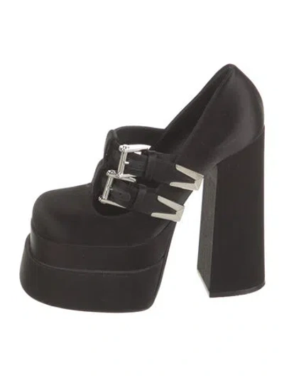 Pre-owned Versace Satin Pumps In Black