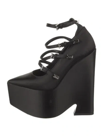 Pre-owned Versace Satin Pumps In Black