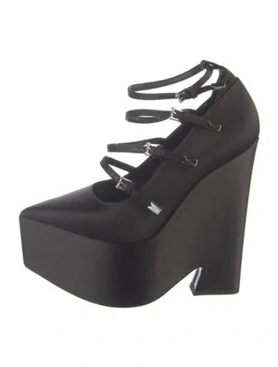Pre-owned Versace Satin Pumps In Black
