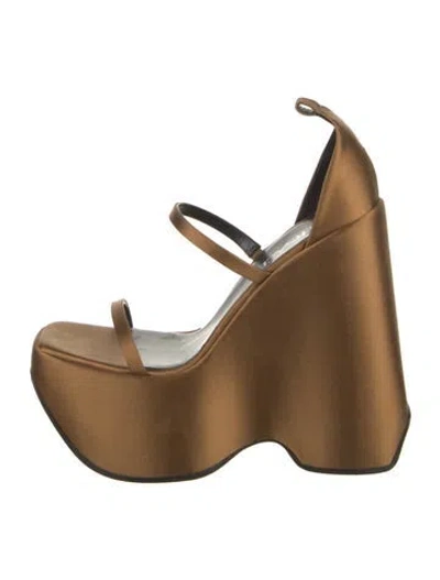 Pre-owned Versace Satin Pumps In Brown