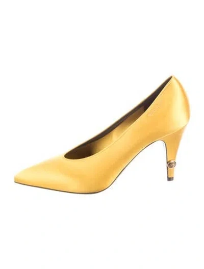 Pre-owned Versace Satin Pumps In Yellow