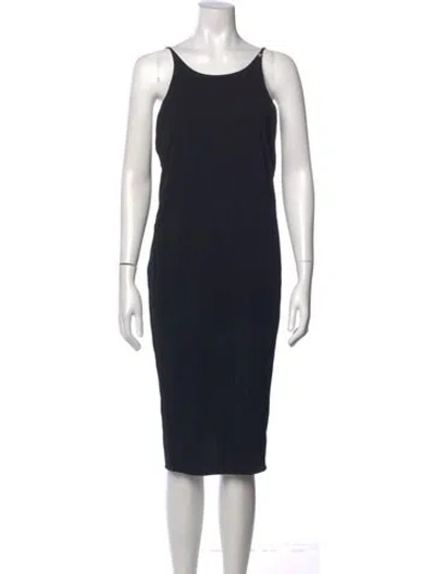 Pre-owned Versace Scoop Neck Knee-length Dress In Black