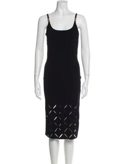 Pre-owned Versace Scoop Neck Midi Length Dress In Gray