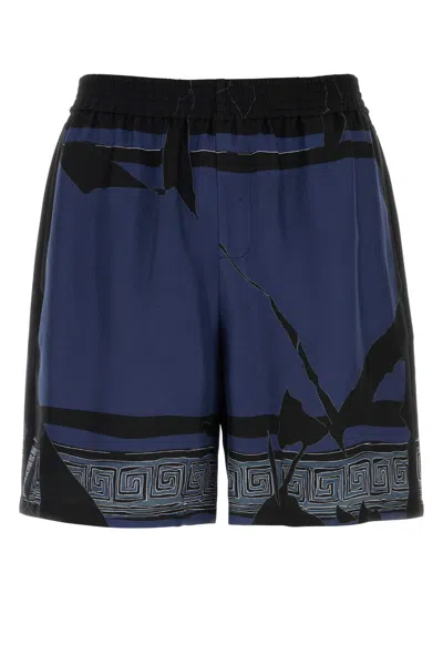 Versace Shortssilktwillprintmedusaclub In Blue