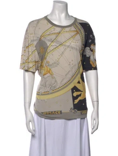 Pre-owned Versace Silk Graphic Print T-shirt In Neutrals