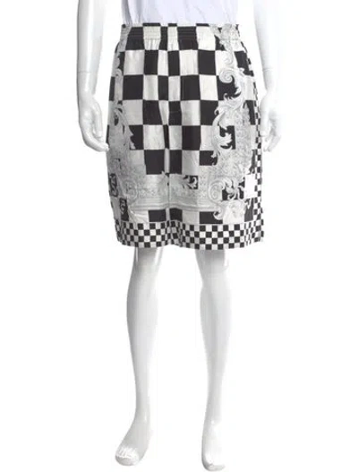 Pre-owned Versace Silk Jogger Shorts In Multi