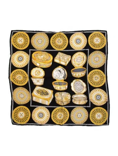 Pre-owned Versace Silk Vintage Scarf In Black