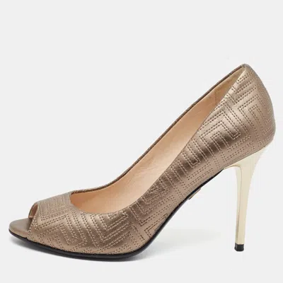 Pre-owned Versace Size 37 Gold Leather Peep Toe Pumps