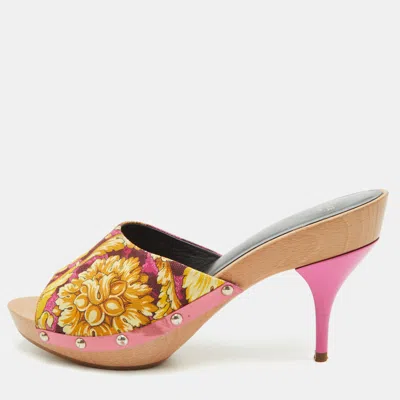 Pre-owned Versace Size 38 Multicolor Floral Printed Canvas Platform Clogs