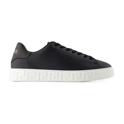 Versace Sneakers In Black