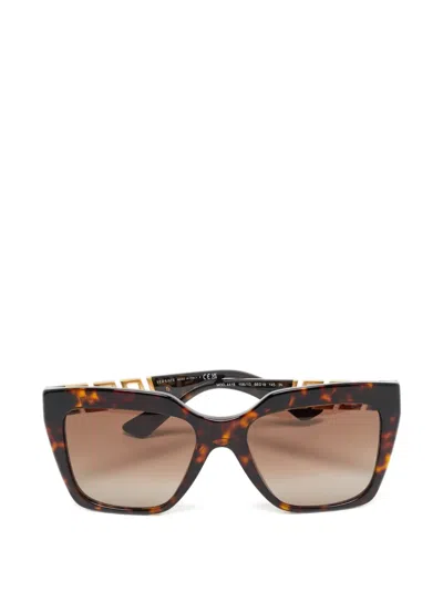 Pre-owned Versace Square-frame Sunglasses In Brown