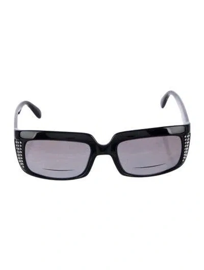 Pre-owned Versace Square Gradient Sunglasses In Black