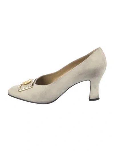 Pre-owned Versace Suede Pumps In Gray