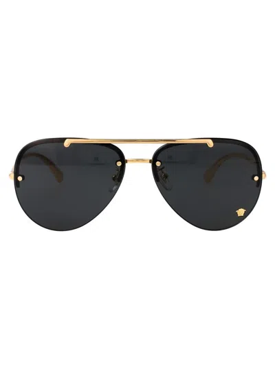 Versace Sunglasses In Black