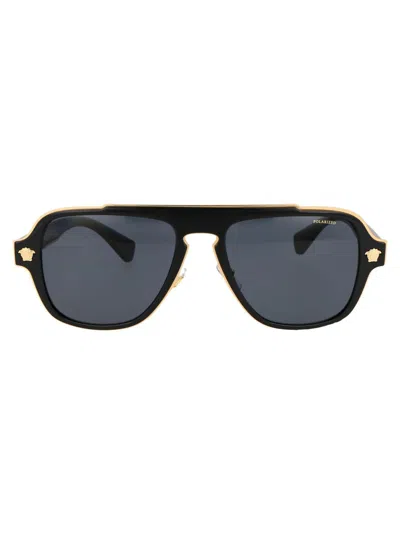 Versace Sunglasses In Black