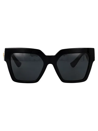 Versace Sunglasses In Black