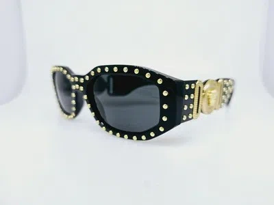 Pre-owned Versace Sunglasses 4361 539787 53mm Gold Dott On Black Frame With Dark Grey Lens In Gray