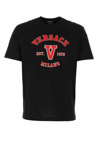 Versace Logo Appliqué T-shirt In Black