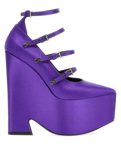 VERSACE TEMPEST PUMPS