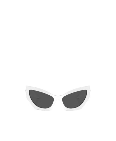 Versace Tinted Cat-eye Sunglasses In Black