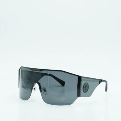 Pre-owned Versace Ve2220 100987 Black/grey 41--125 Sunglasses In Gray