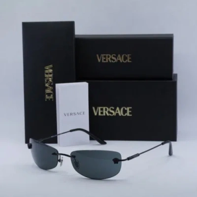 Pre-owned Versace Ve2279 143687 Matte Black/dark Grey 60-18-135 Sunglasses Authentic In Gray