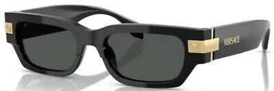 Pre-owned Versace Ve4465 Gb1/87 Sunglasses Men's Black/dark Grey Rectangle Shape 53mm In Gray