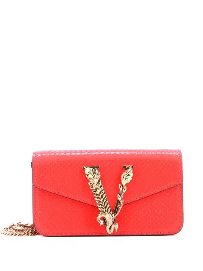 Pre-owned Versace Virtus On Chain Lizard Embossed Leather Clutch Bag In Red