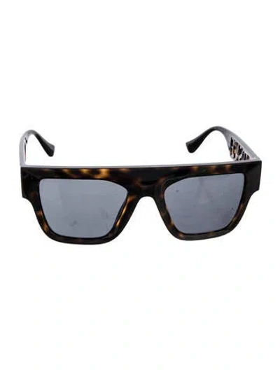 Pre-owned Versace Wayfarer Tinted Sunglasses In Black