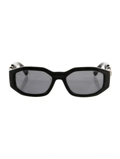 Pre-owned Versace Wayfarer Tinted Sunglasses In Black