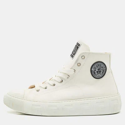 Pre-owned Versace White Canvas Greca Medusa Logo Patch High Top Sneakers Size 42