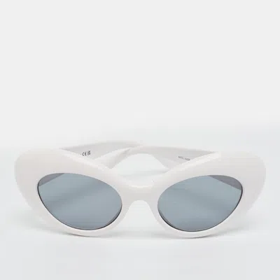 Pre-owned Versace White/black Mod 4456u Frame Cat Eye Sunglasses
