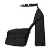 Versace With Heel In Black