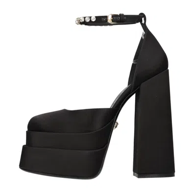 Versace With Heel In Black
