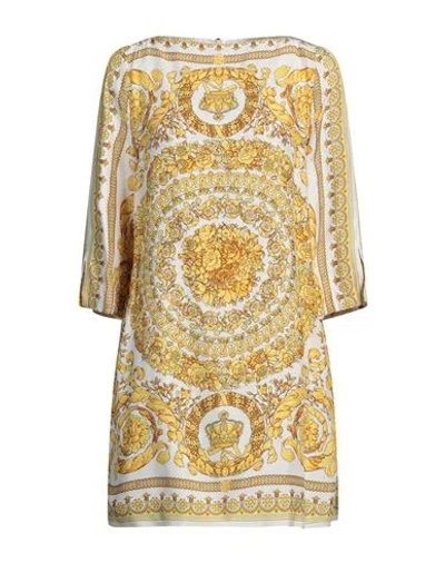 Versace Bedrucktes Minikleid Aus Satin In Gelb