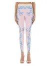 Versace Cameo Medusa-print Lycra Leggings In Pink