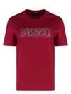 Versace Embellished Logo Crewneck T-shirt In Red