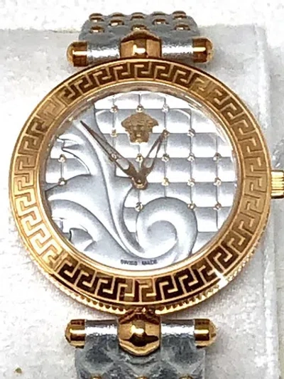 Pre-owned Versace Women's Vanitas Swiss Made Diamond Accented Watch Silver Vk7200014