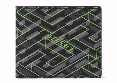 Pre-owned Versace Women's  La Greca Wallet (6 Card Slots) In Black/grey/green