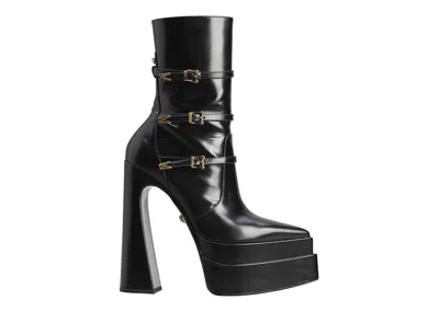 Pre-owned Versace Women's  Medusa Aevitas 165mm Pointy Platform Booties Patent Leather Sneakers In Black/gold