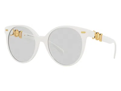 Pre-owned Versace Women's  Round Sunglasses Grey In White (ve4442 314/m3)
