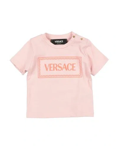 Versace Young Babies'  Newborn Girl T-shirt Pink Size 3 Cotton In Neutral