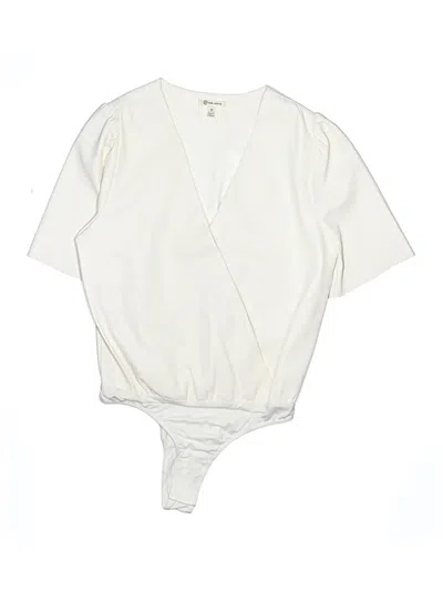 Pre-owned Versona Kimono In Ivory