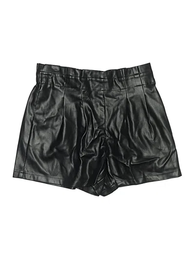 Pre-owned Versona Shorts In Black