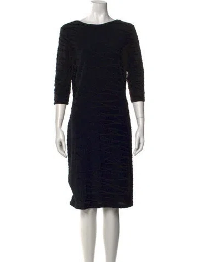 Pre-owned Versus Bateau Neckline Knee-length Dress In Black