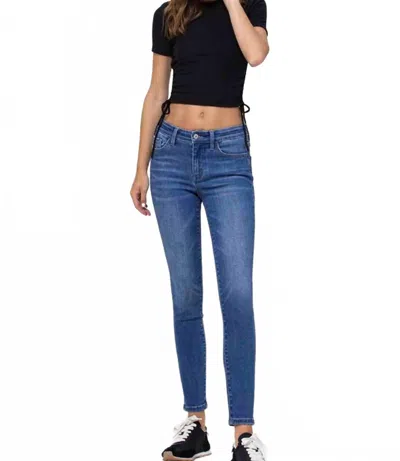 VERVET BY FLYING MONKEY SARAH HIGH RISE SKINNY JEANS IN MID WASH BLUE