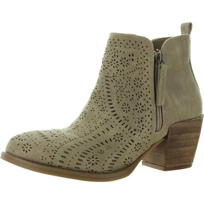 Very G Gwen Womens Suede Perforated Ankle Boots In Beige